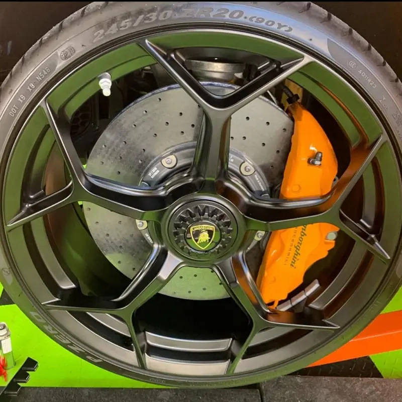 Aftermarket black wheel at Ecophant Auto Boca Raton